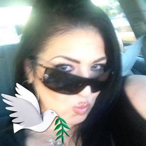 Meet your Posher, Lucy